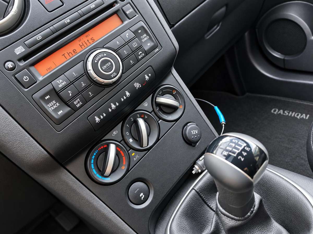 Nissan Qashqai 2008 — photo 17