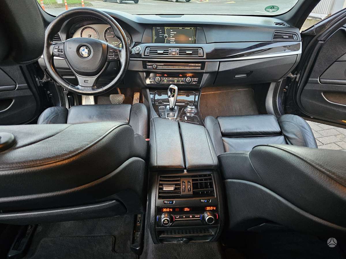 BMW 530 2011 — photo 6