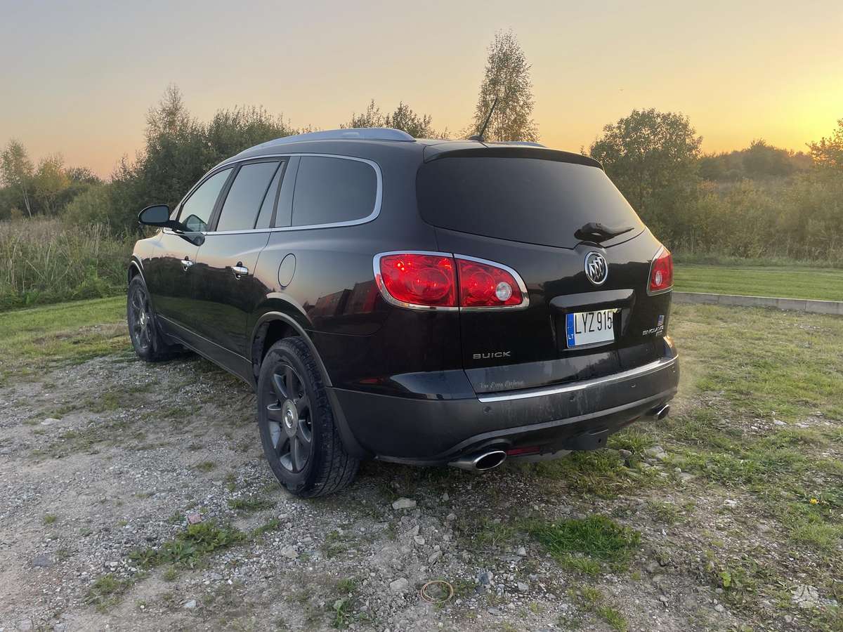 Buick Enclave 2008 — engine 3600 cm³, 280 HP (206kW)