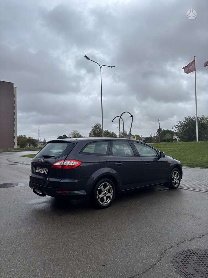 Ford Mondeo 2010 — двигун 1999 cm³, 145 HP (107kW)