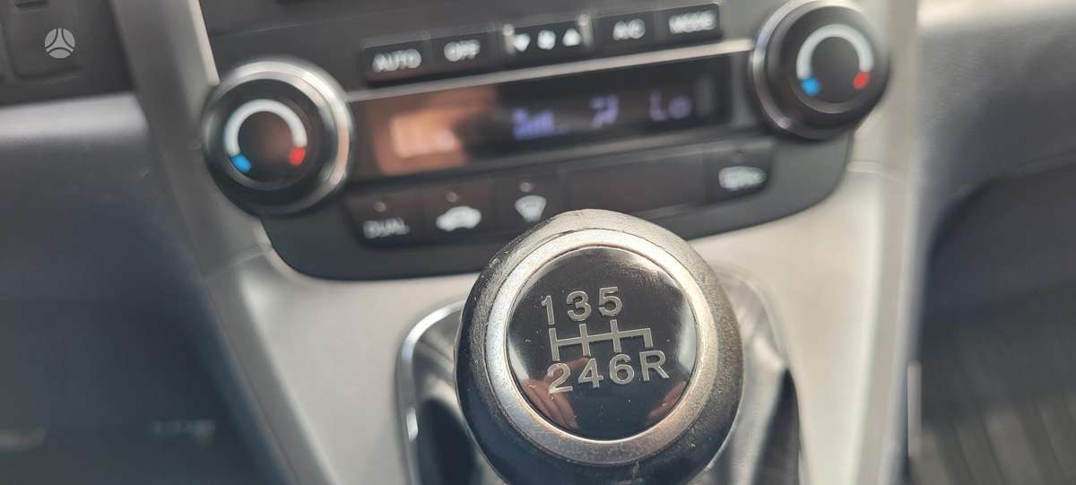 Honda CR-V 2009 — photo 12