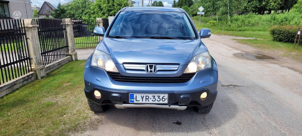 Honda CR-V 2009 — rear view