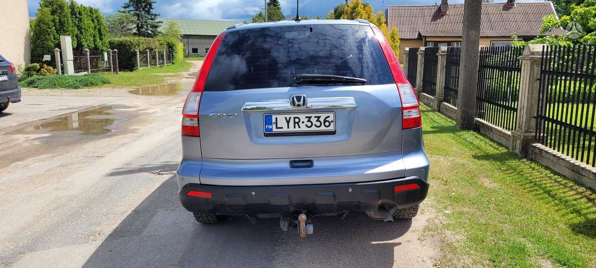 Honda CR-V 2009 — engine