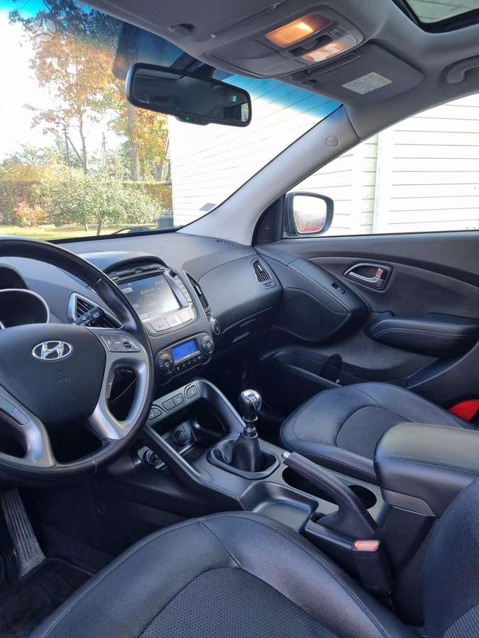 Hyundai ix35 2015 — photo 8
