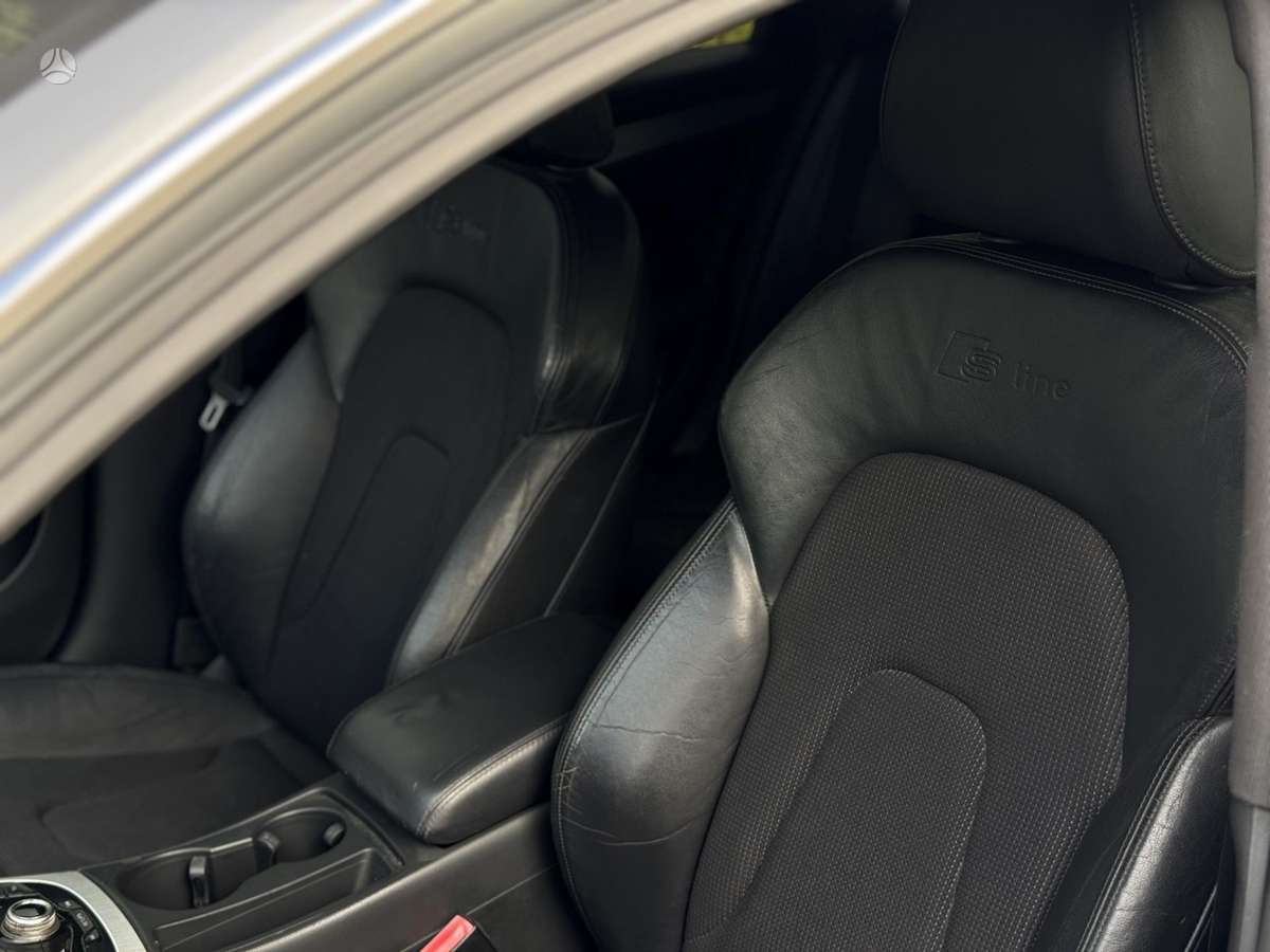 Audi A4 2009 — photo 8