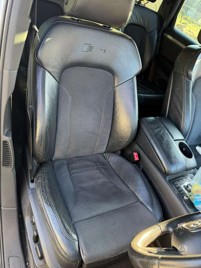 Audi Q7 2008 — photo 10