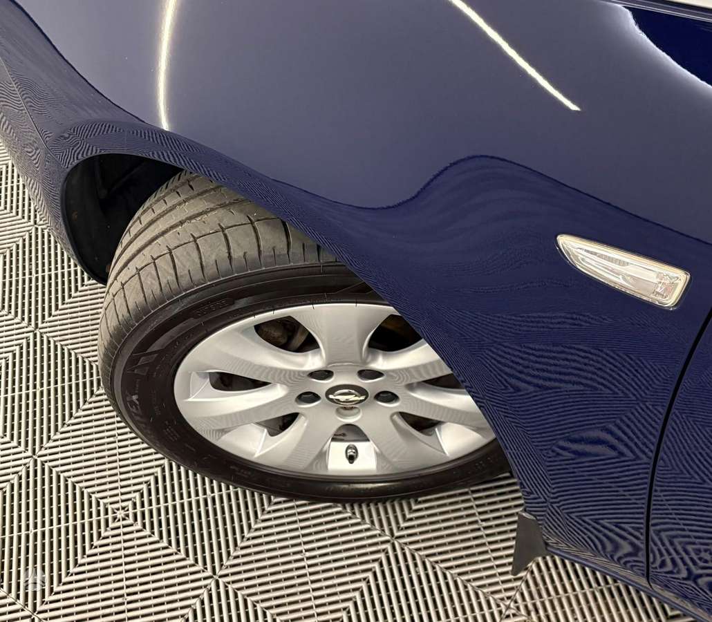 Opel Zafira 2013 — photo 18
