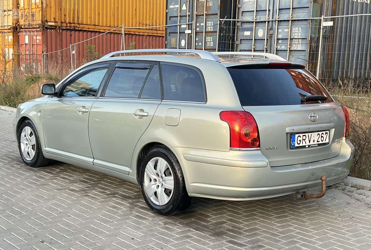Toyota Avensis 2006 — двигун 2231 cm³, 177 HP (130kW)