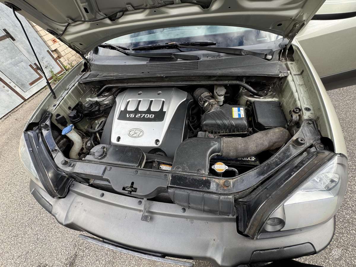 Hyundai Tucson 2006 — photo 13