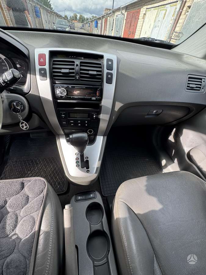 Hyundai Tucson 2006 — photo 8