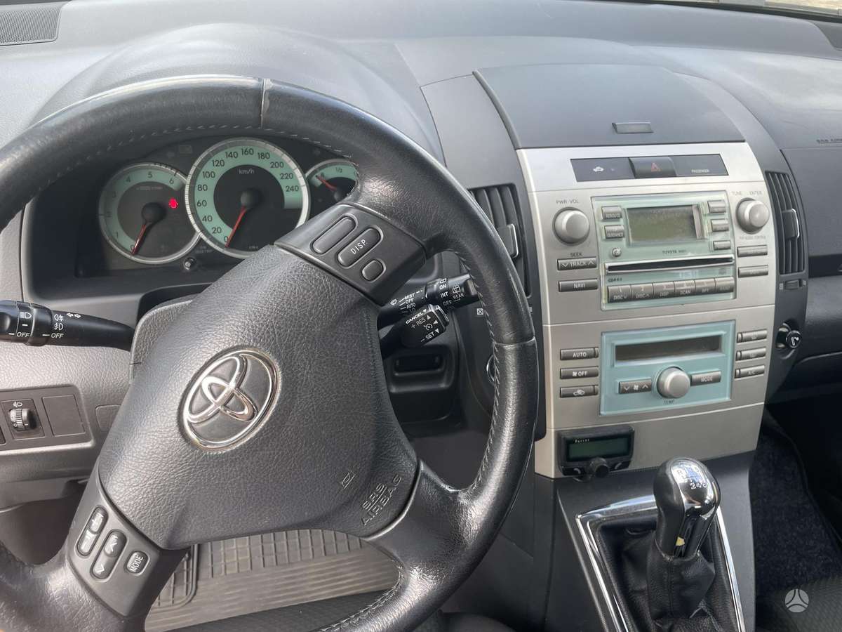 Toyota Corolla 2007 — photo 6