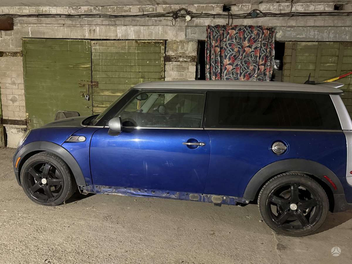 Mini Clubman 2008 — engine 1598 cm³, 174 HP (128kW)