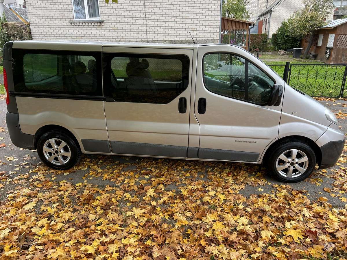 Renault Trafic 2008 — двигун 1995 cm³, 114 HP (84kW)
