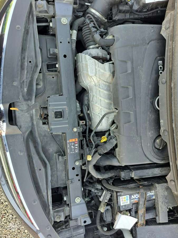 Opel Zafira 2012 — photo 11