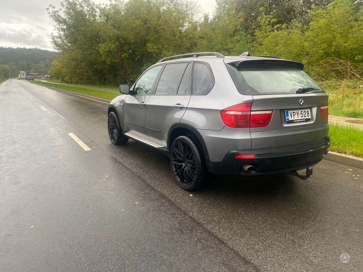 BMW X5 2008 — photo 6