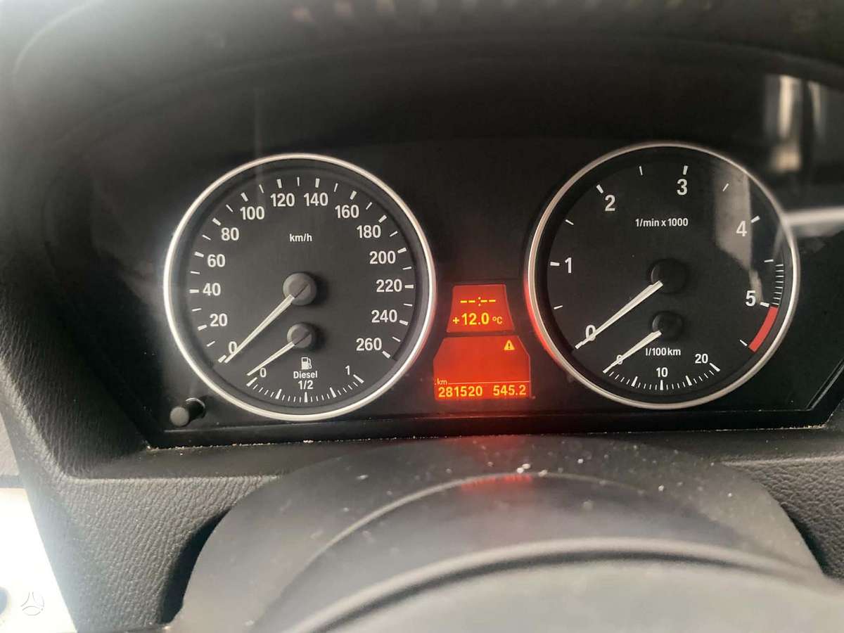 BMW X5 2008 — photo 9