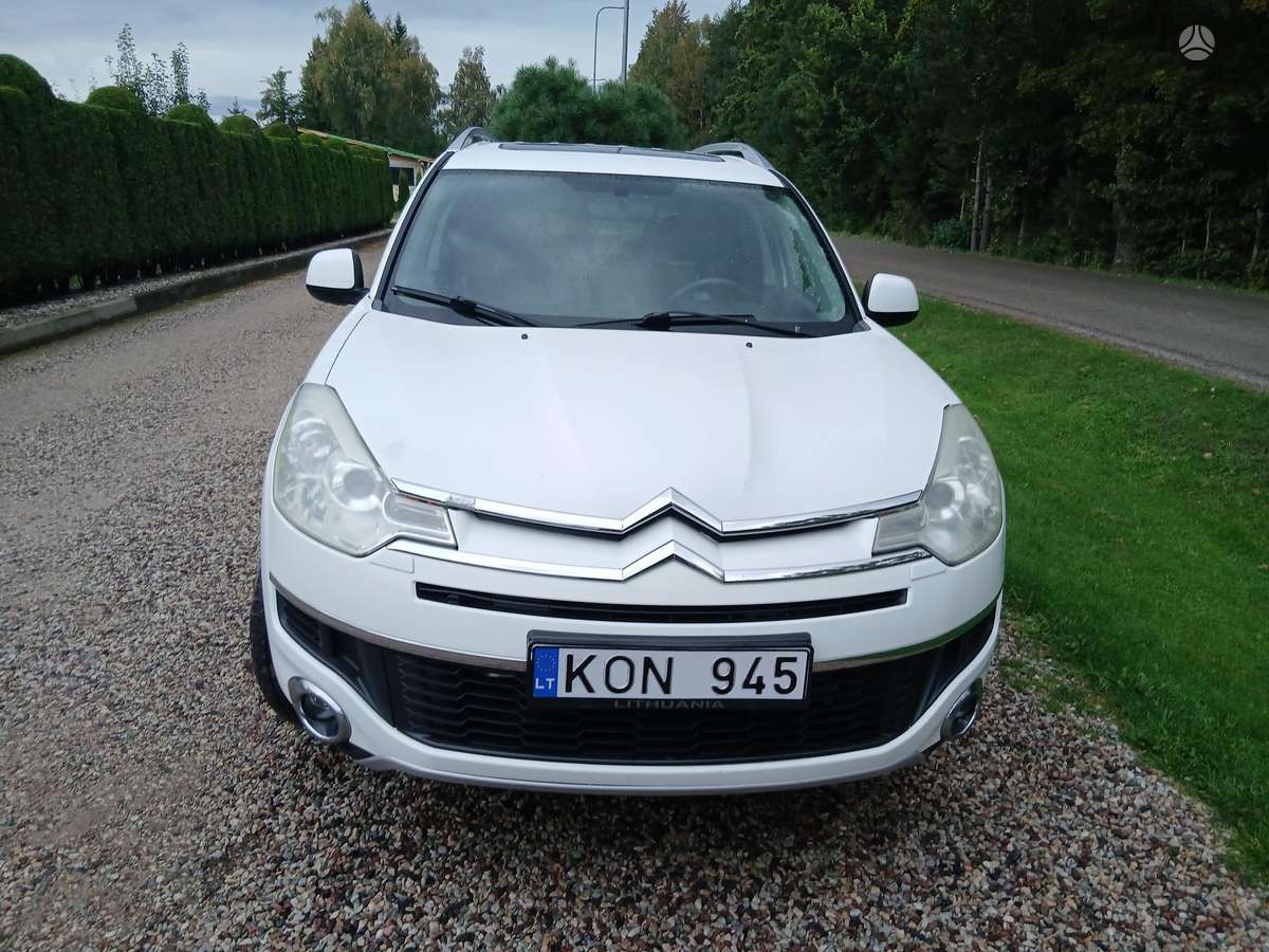Citroen C-Crosser 2008 — rear view