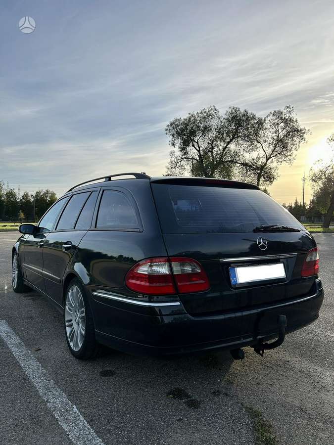 Mercedes-Benz E280 2004 — photo 5