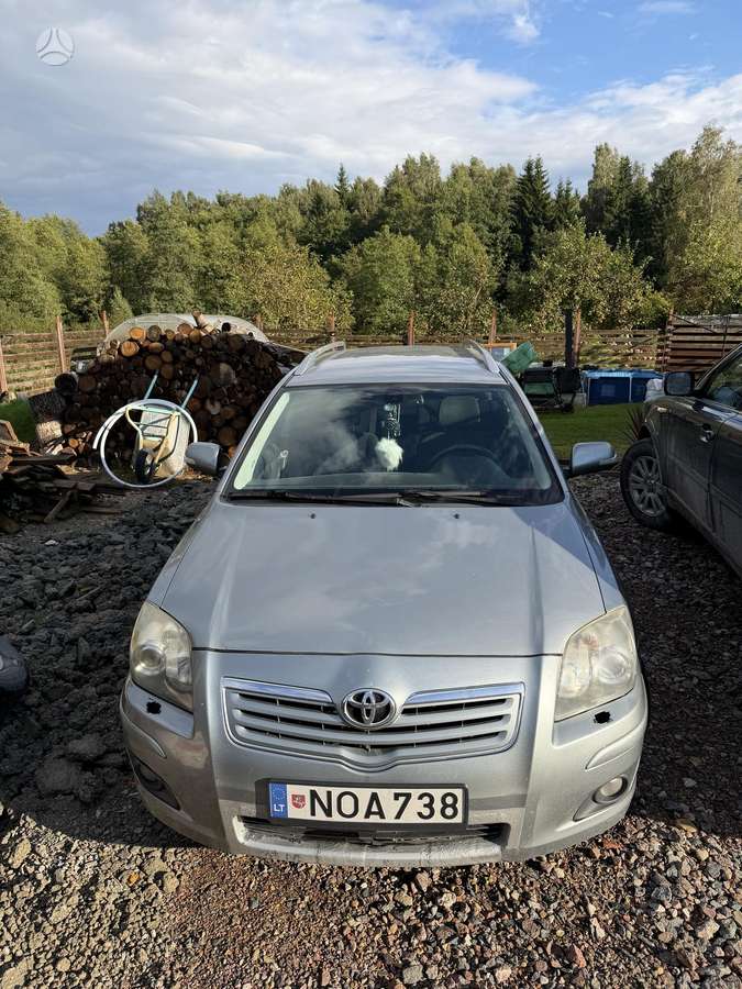 Toyota Avensis, 2008