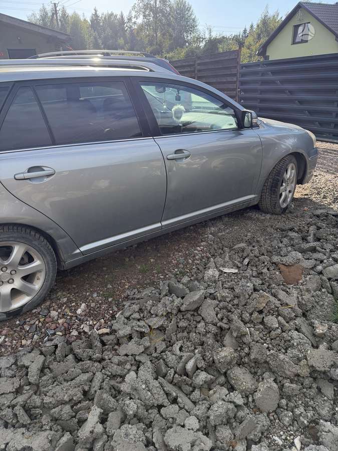 Toyota Avensis 2008 — engine 1998 cm³, 126 HP (93kW)