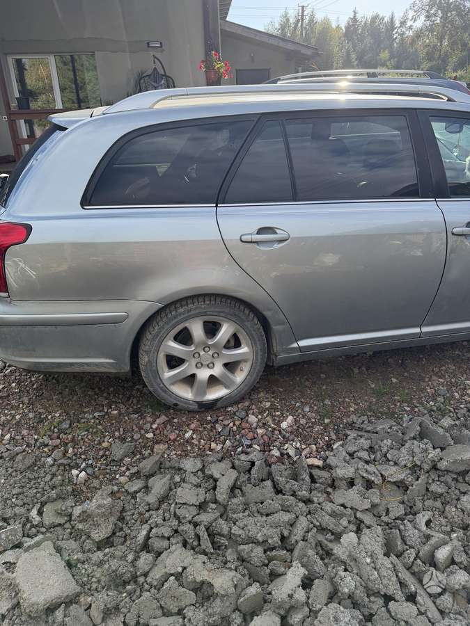 Toyota Avensis 2008 — photo 5