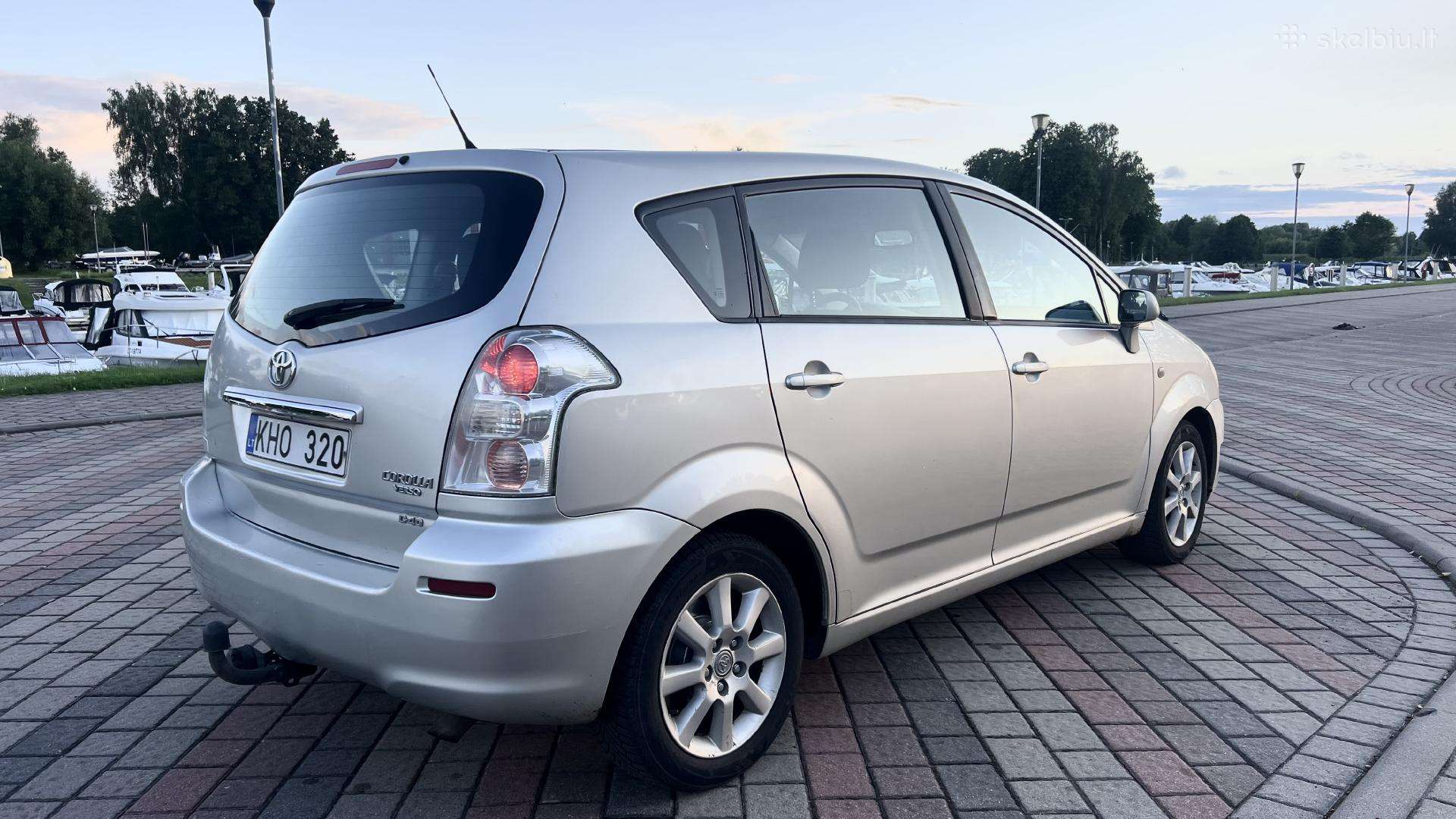 Toyota Corolla 2007 — rear view