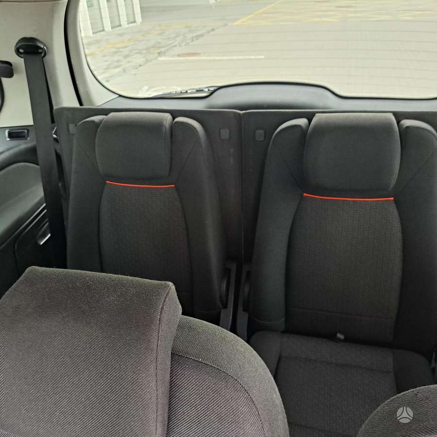 Ford Galaxy 2008 — фото 26