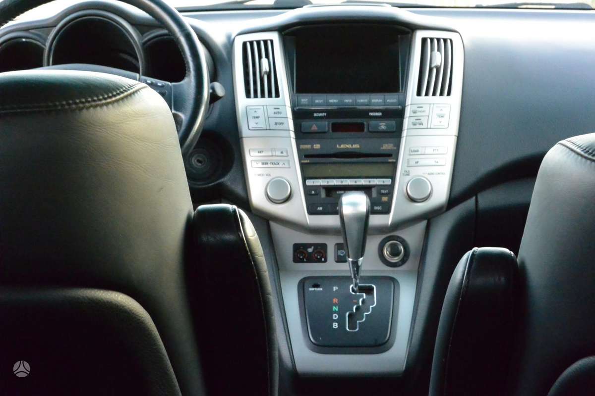 Lexus RX 2008 — photo 11