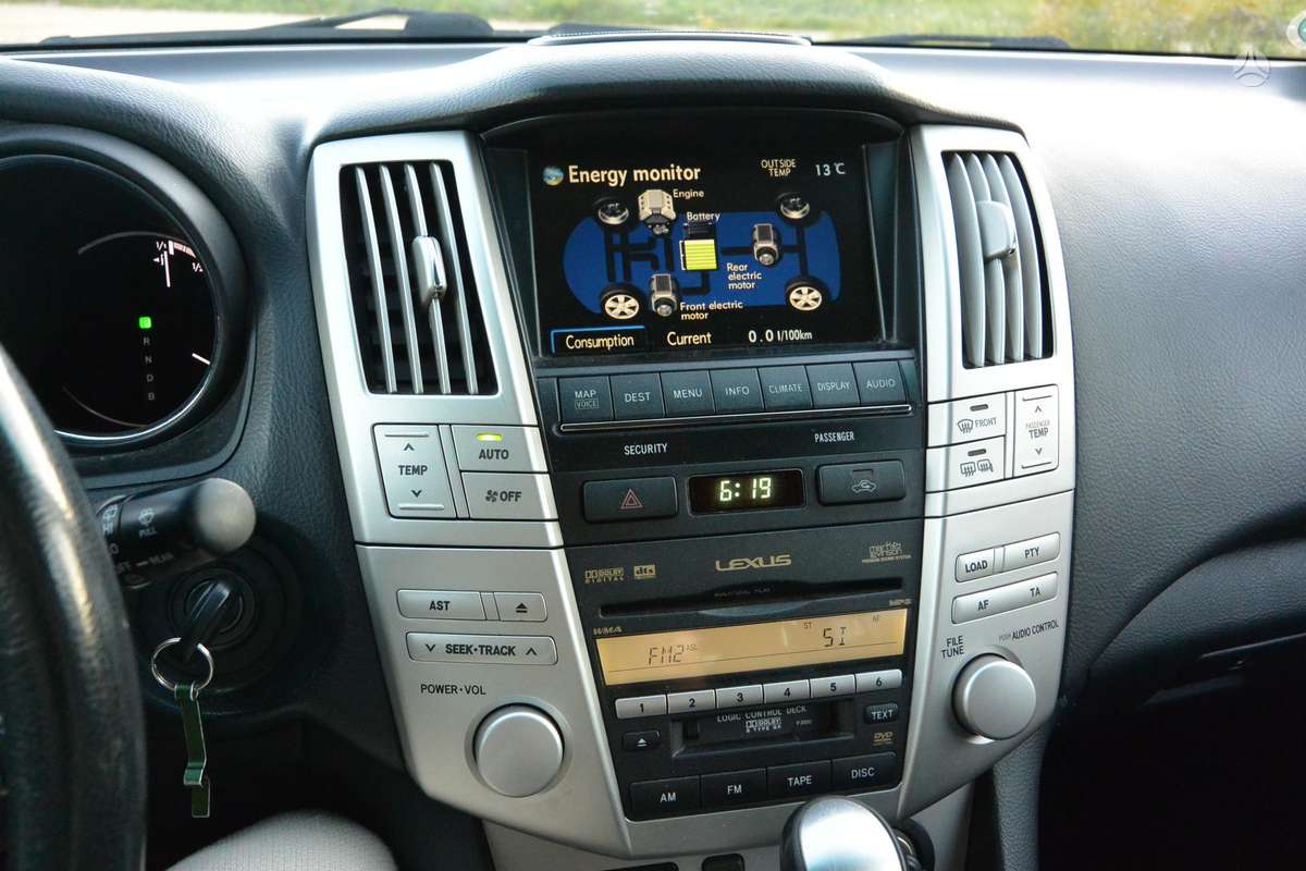 Lexus RX 2008 — photo 14