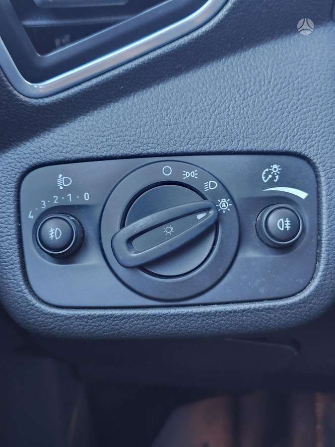 Ford Kuga 2012 — photo 18