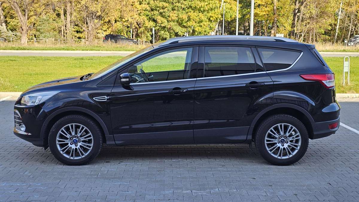 Ford Kuga 2012 — photo 7