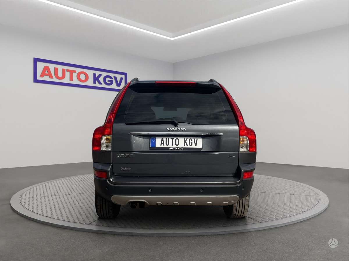 Volvo XC90 2008 — interior