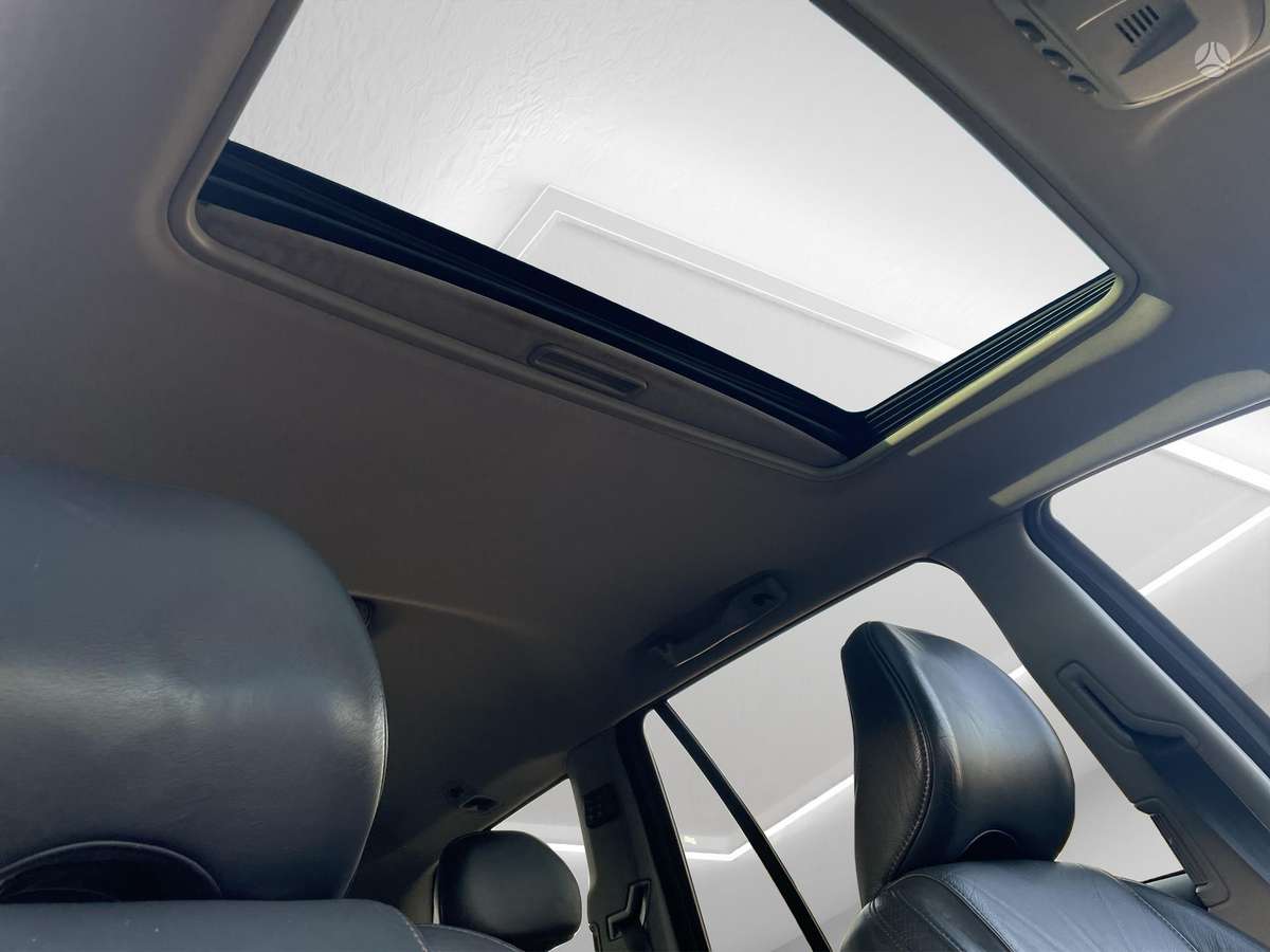 Volvo XC90 2008 — photo 8