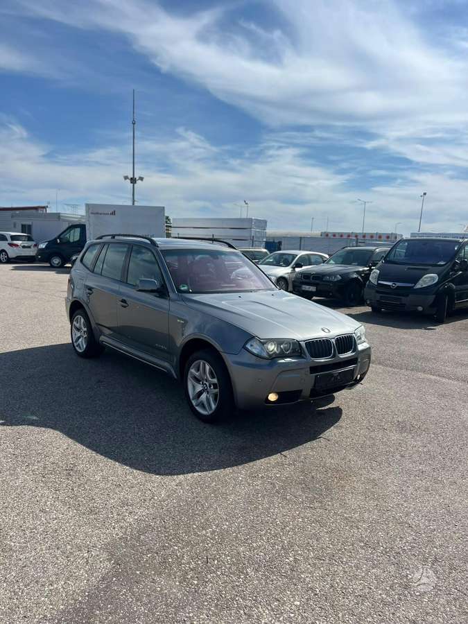 BMW X3 2009 — photo 6