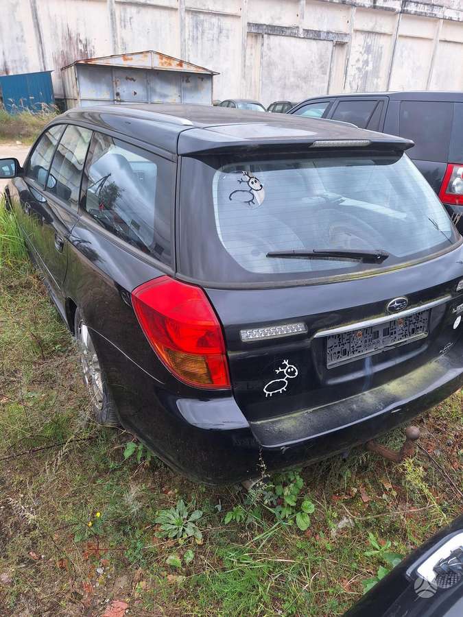 Subaru Legacy 2005 — photo 6