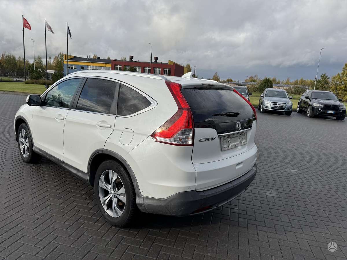 Honda CR-V 2013 — салон