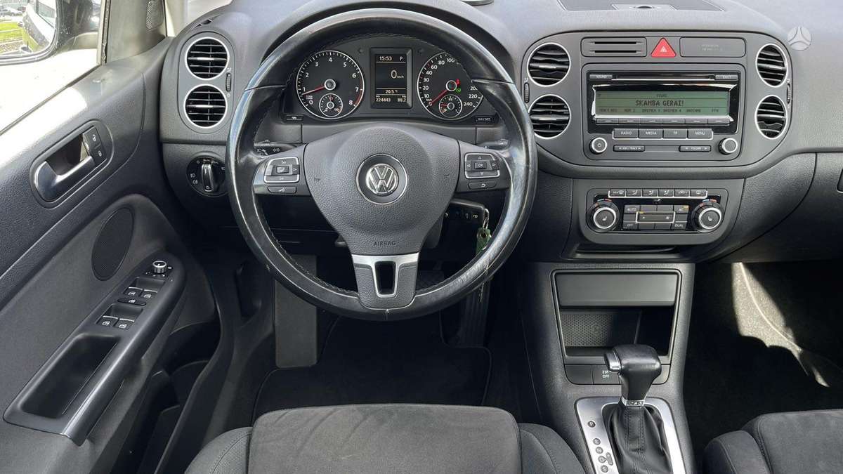 Volkswagen Golf 2010 — photo 15