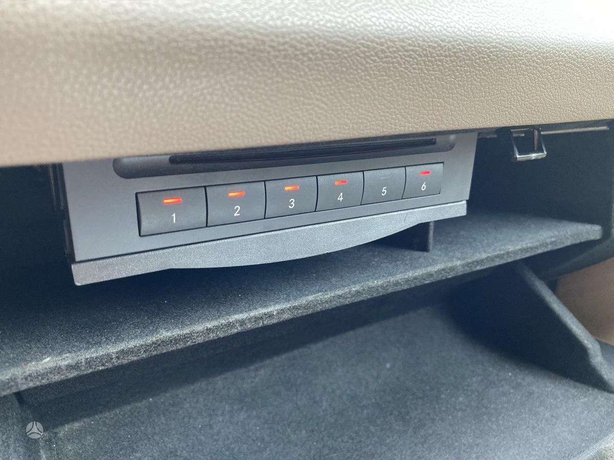 Mercedes-Benz ML320 2006 — photo 20