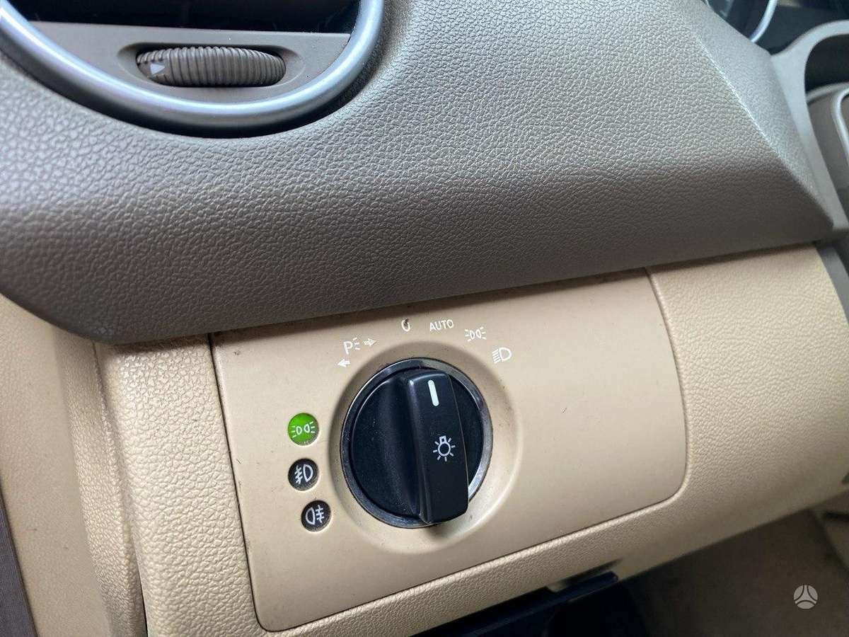 Mercedes-Benz ML320 2006 — photo 22
