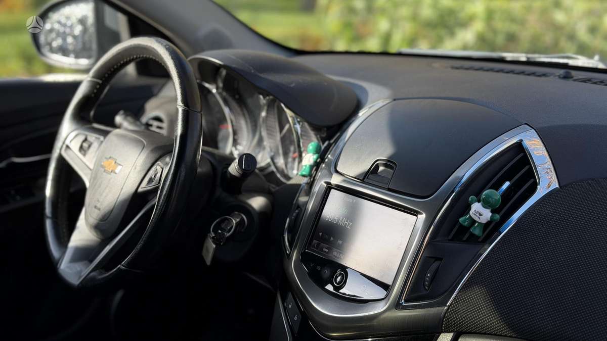 Chevrolet Cruze 2012 — photo 11