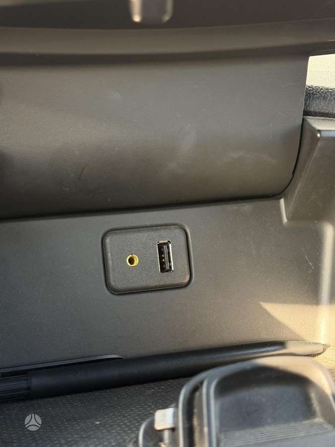 Chevrolet Cruze 2012 — photo 18