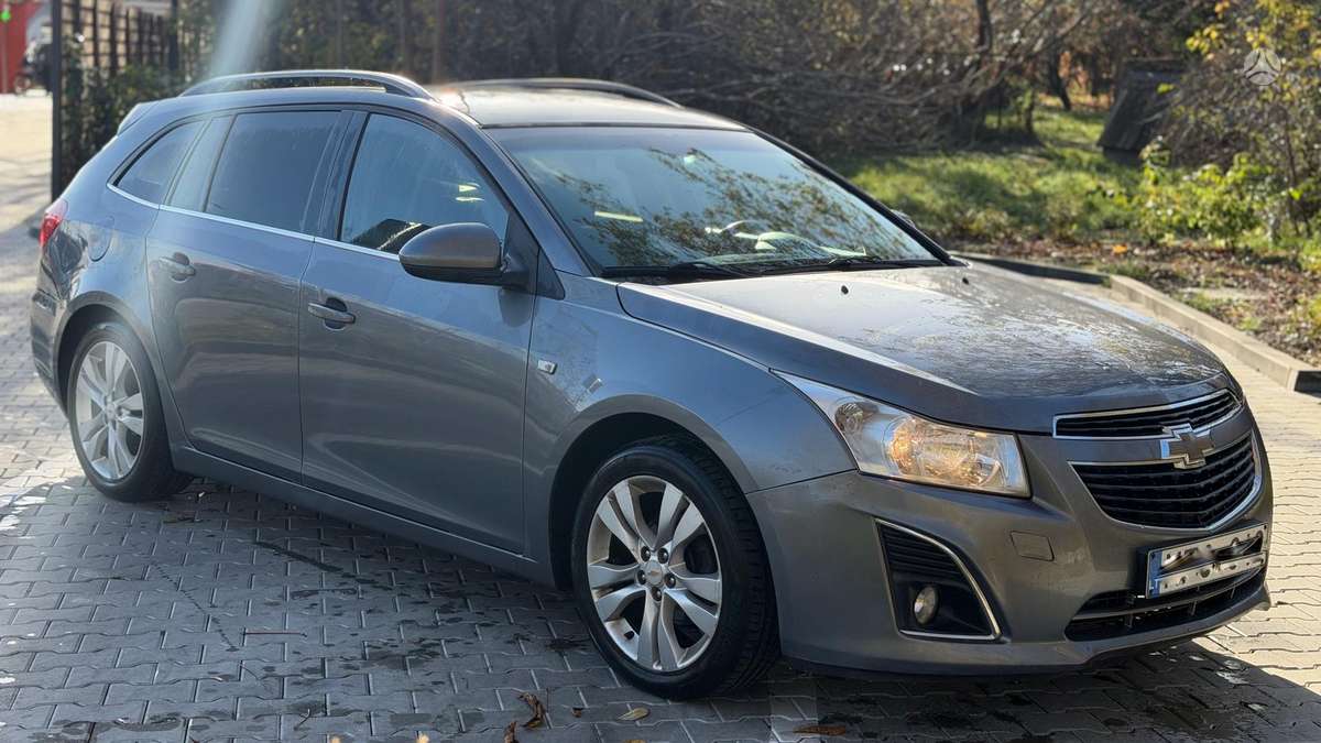 Chevrolet Cruze 2012 — photo 9