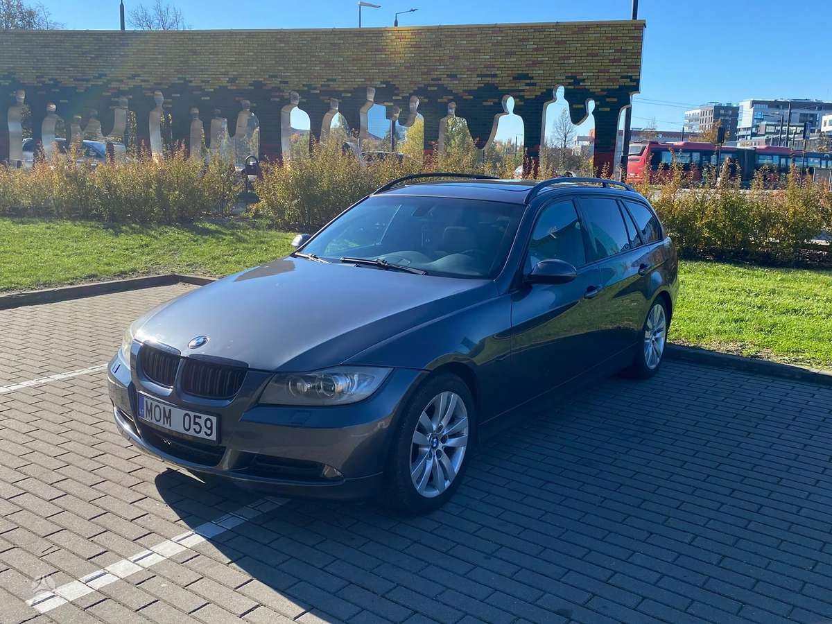 BMW 320, 2006
