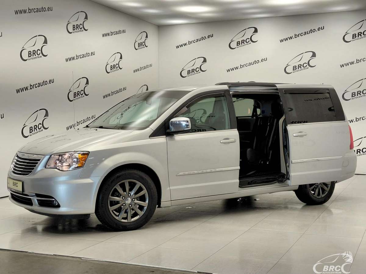 Chrysler Town 2012 — interior