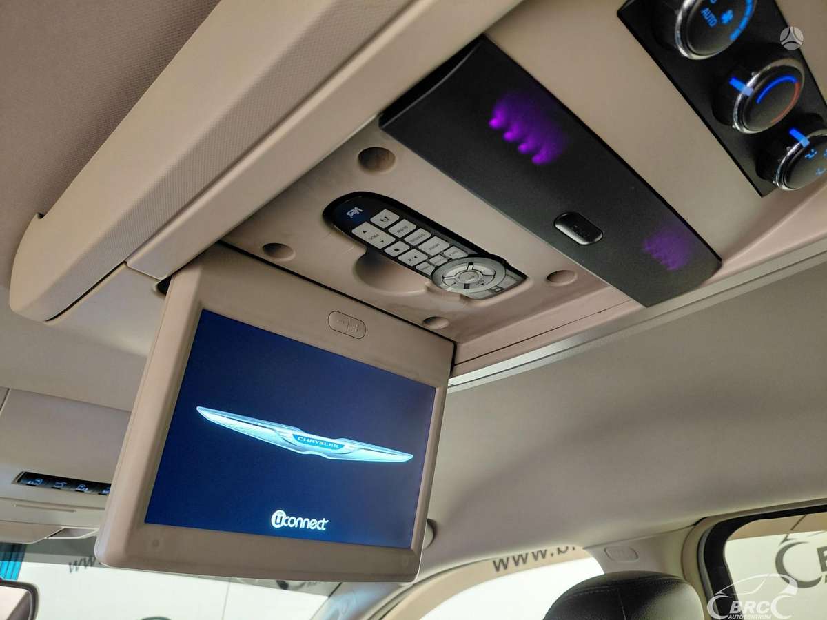 Chrysler Town 2012 — photo 31