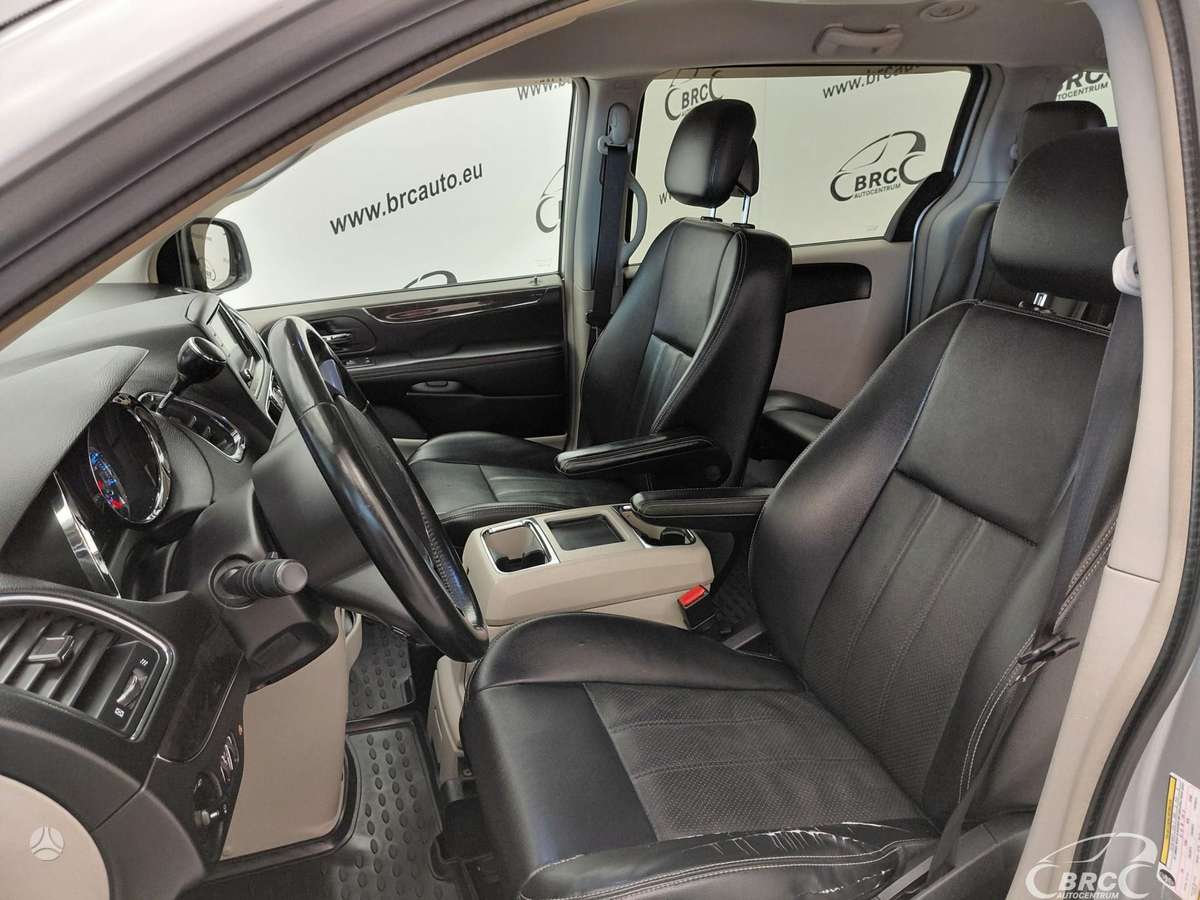Chrysler Town 2012 — photo 8