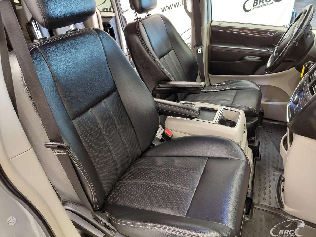 Chrysler Town 2012 — photo 9