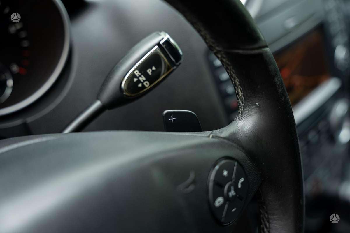 Mercedes-Benz ML350 2010 — photo 41