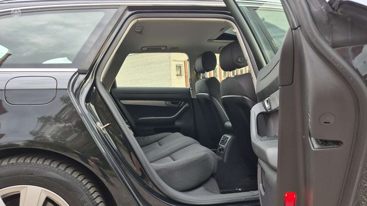 Audi A6 2008 — photo 24