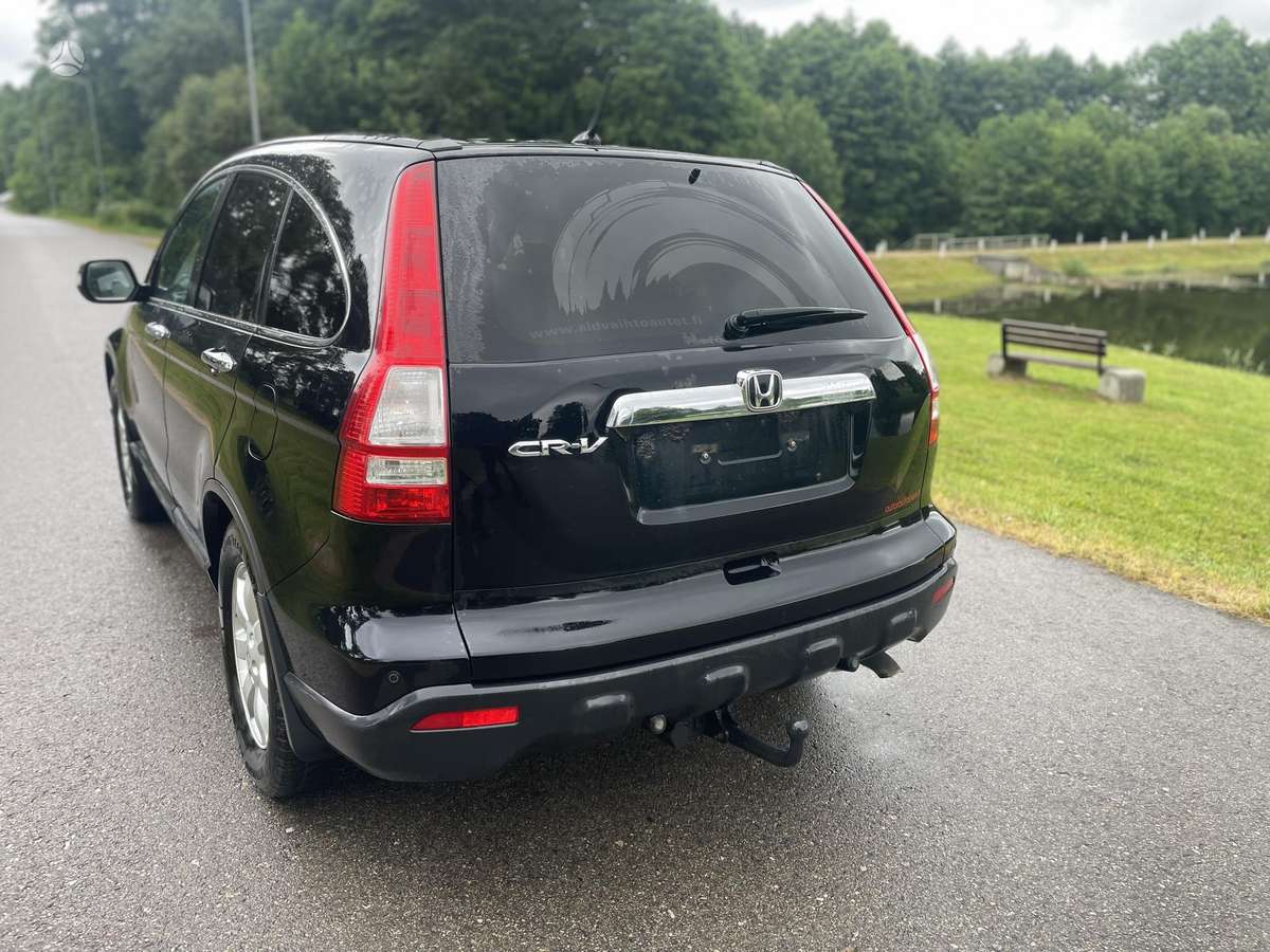 Honda CR-V 2008 — engine 2204 cm³, 140 HP (103kW)